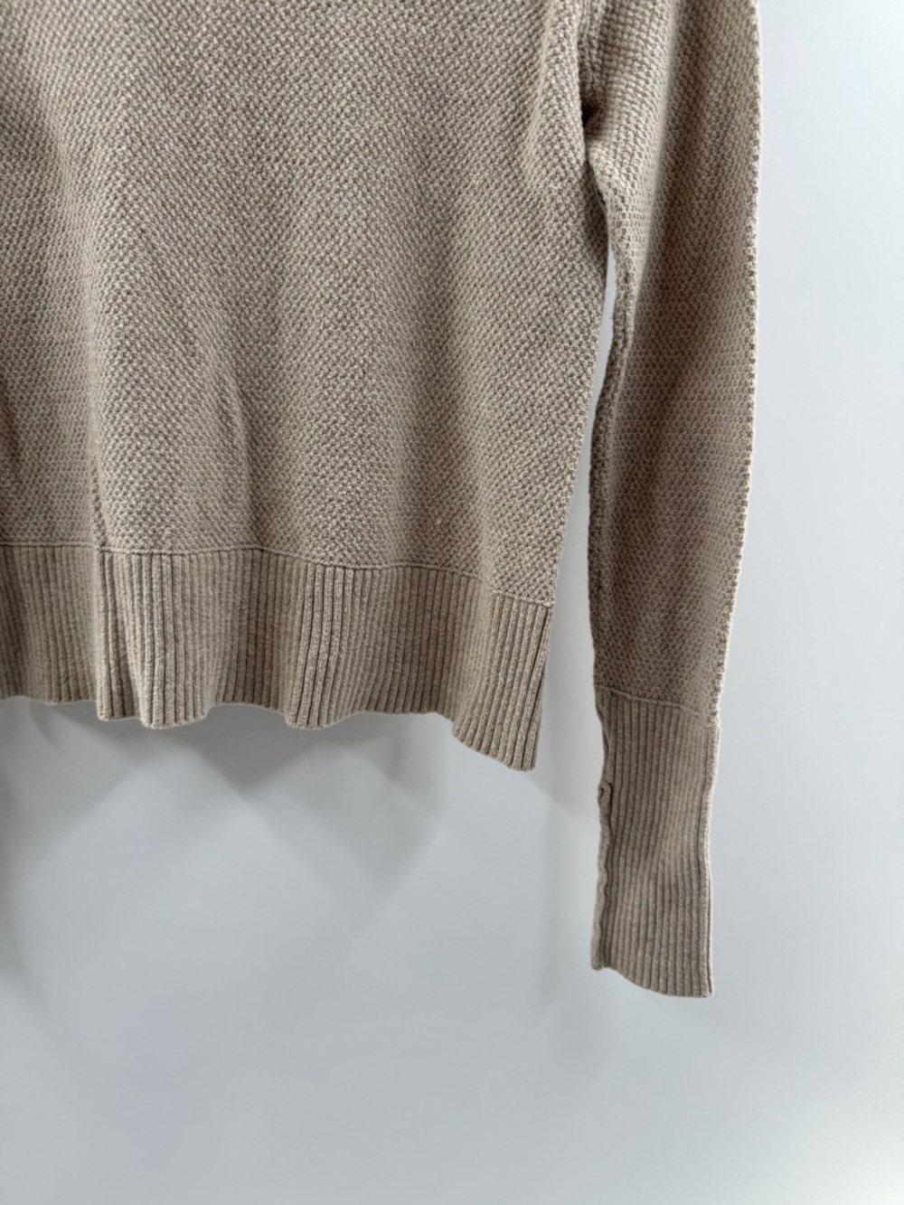 Abercrombie & Fitch Cream Knit Sweater – Women’s Small - Picture 8 of 9
